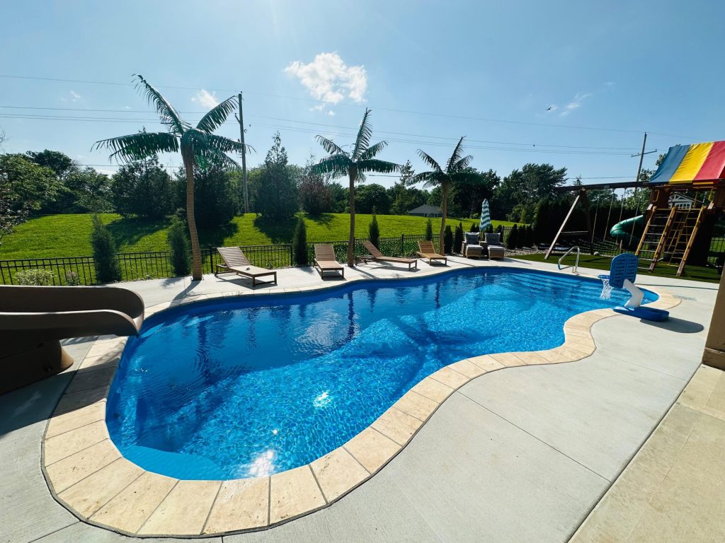 Freeform Fiberglass Pools