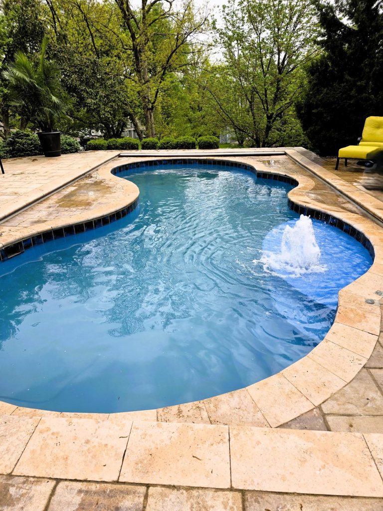 Freeform Fiberglass Pools